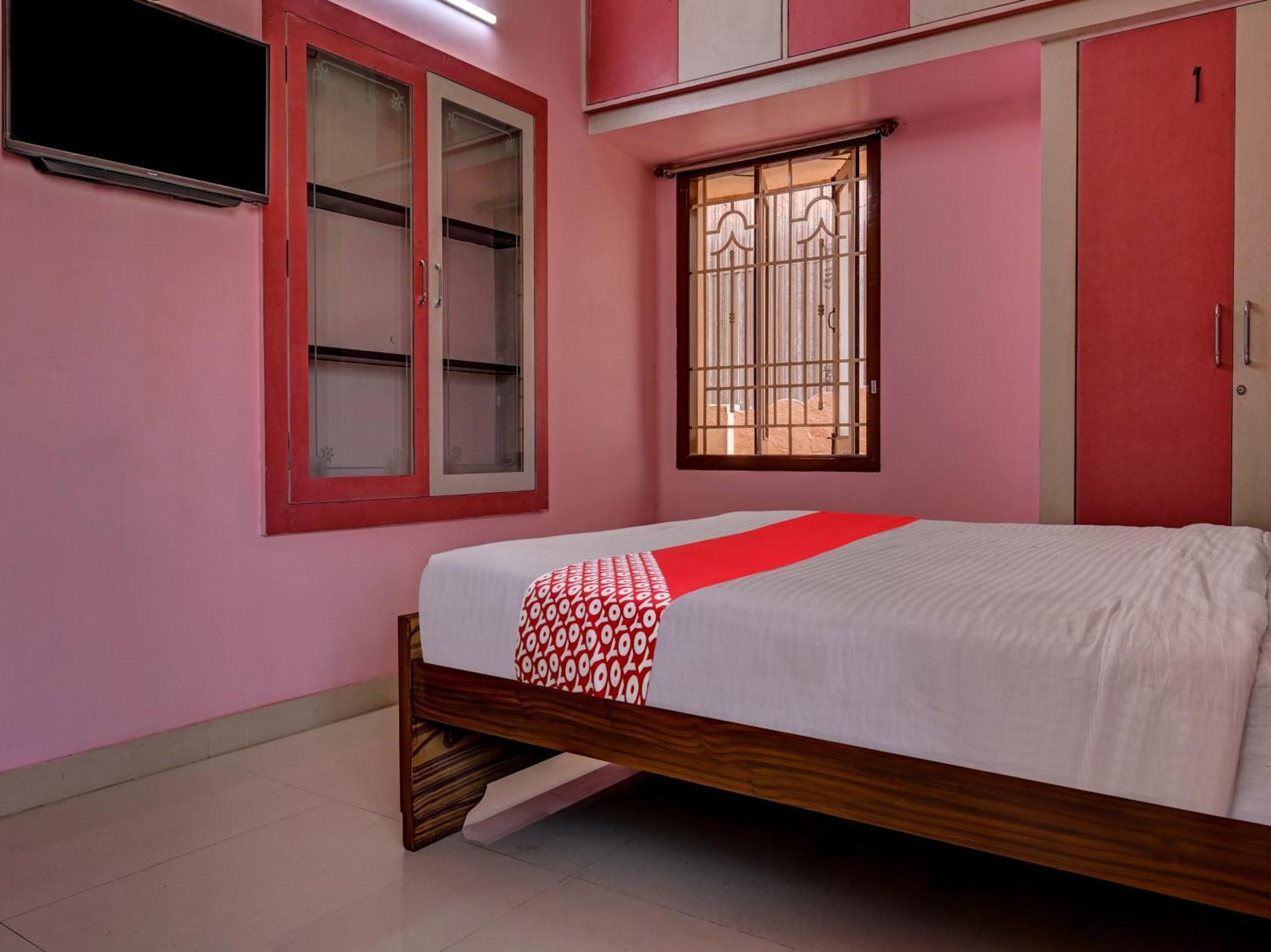 Hotel O Sharin Service Apartments Suramangalam Exterior photo